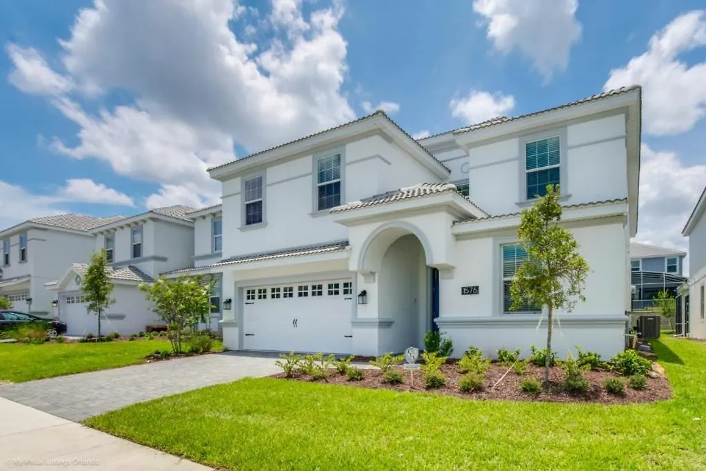 1576Pd Amazing Champions Gate 8 Bedroom 5 Bed Villa Davenport